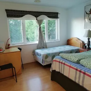Lido Family Homestay